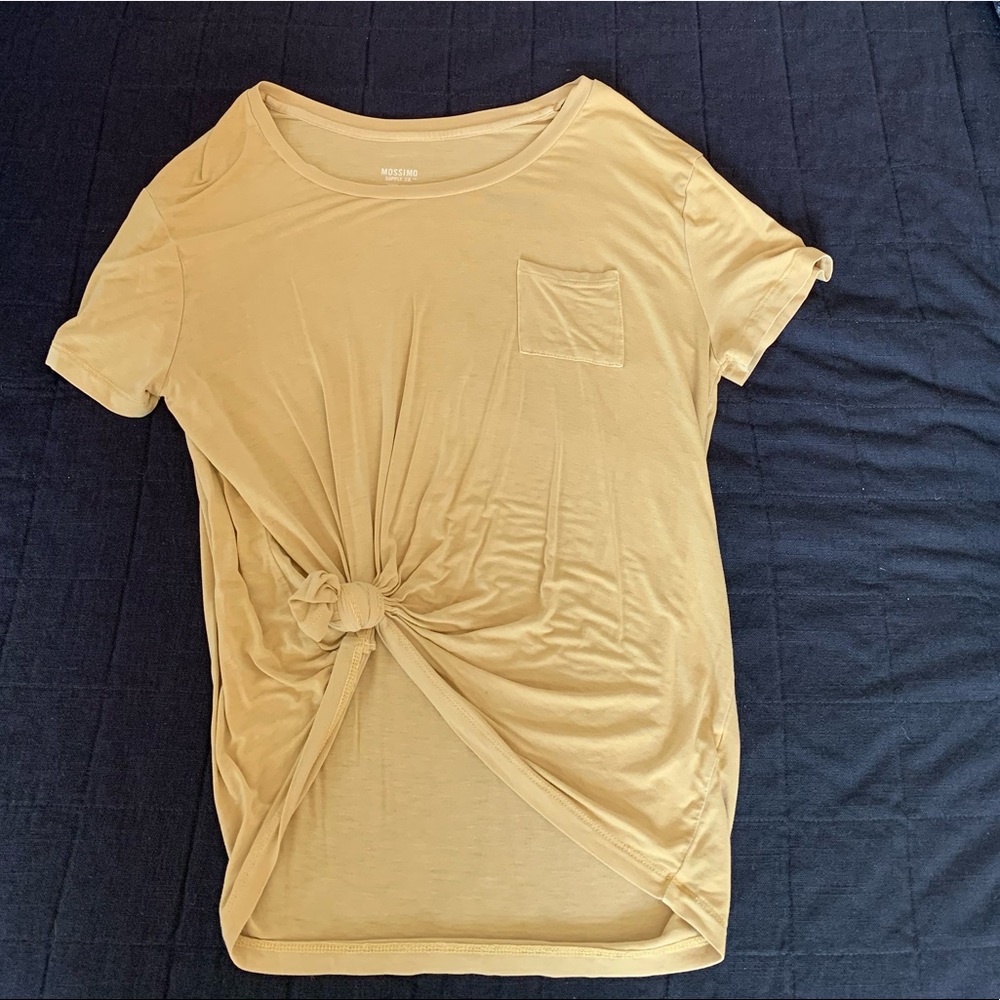 Yellow T-shirt